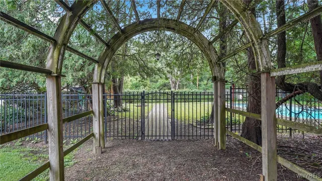 $1,400,000 | 29 Willets Avenue, Amity, NY 14813