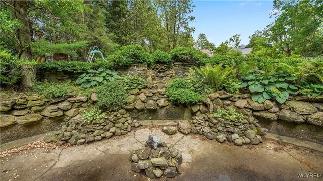 $1,400,000 | 29 Willets Avenue, Amity, NY 14813