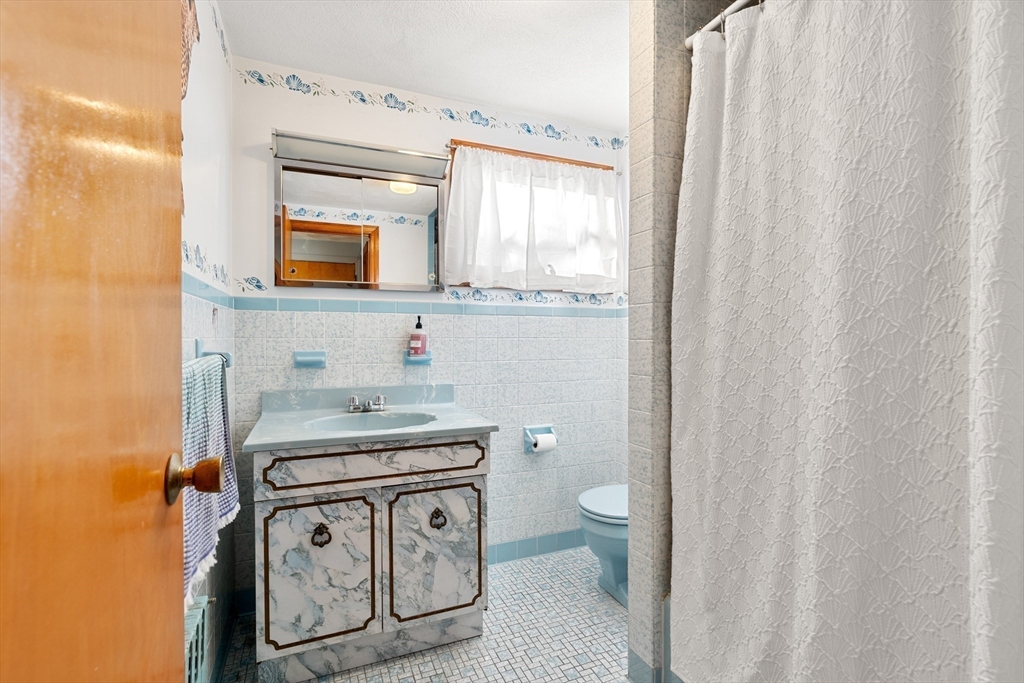 103 Wilson Road Nahant, MA 01908 - Photo 20 of 40 Gallery Image 20