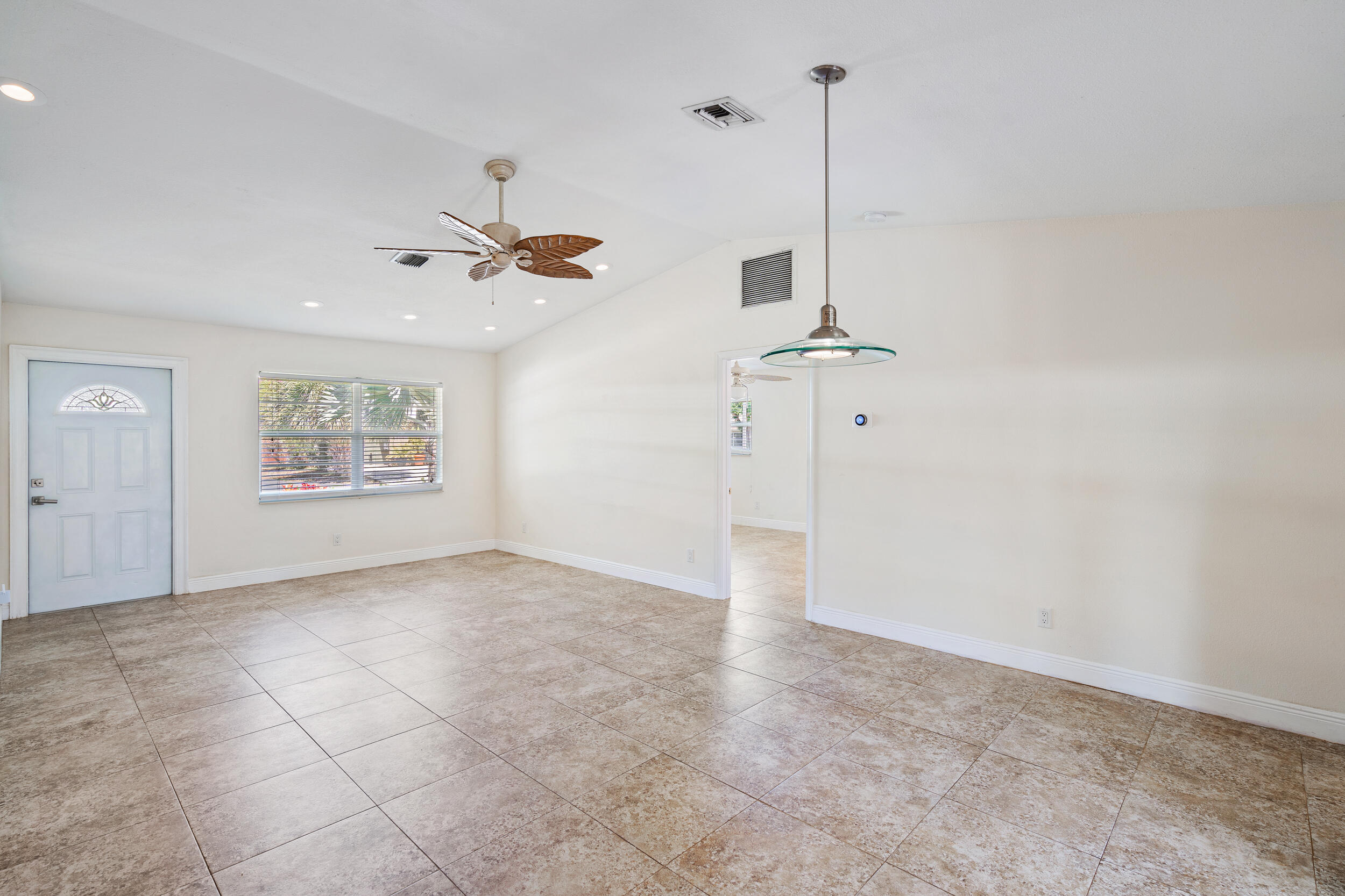 1890 Wheeler Road North Palm Beach, FL 33408 - Photo 3 of 23 Living Room