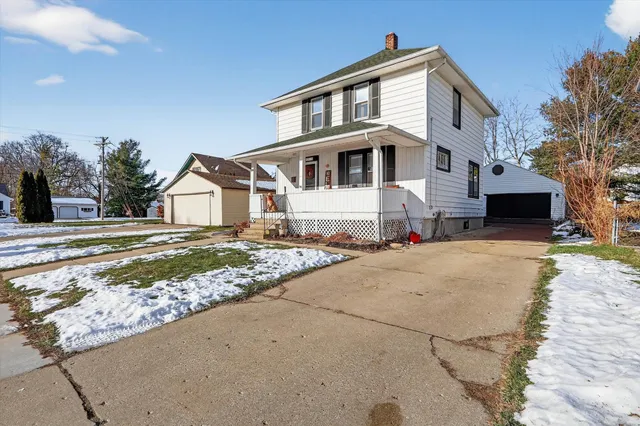 $214,900 | 1513 Carrington Street, Janesville, WI 53545