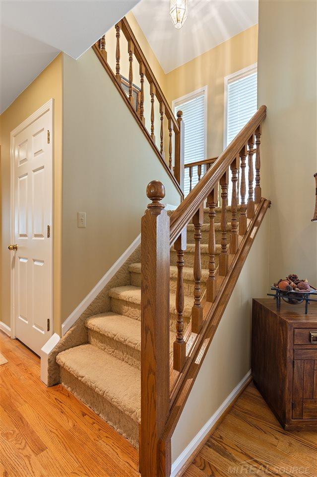 112 Oakbridge Drive Rochester, MI 48306 - Photo 32 of 47 50018773-34.JPG