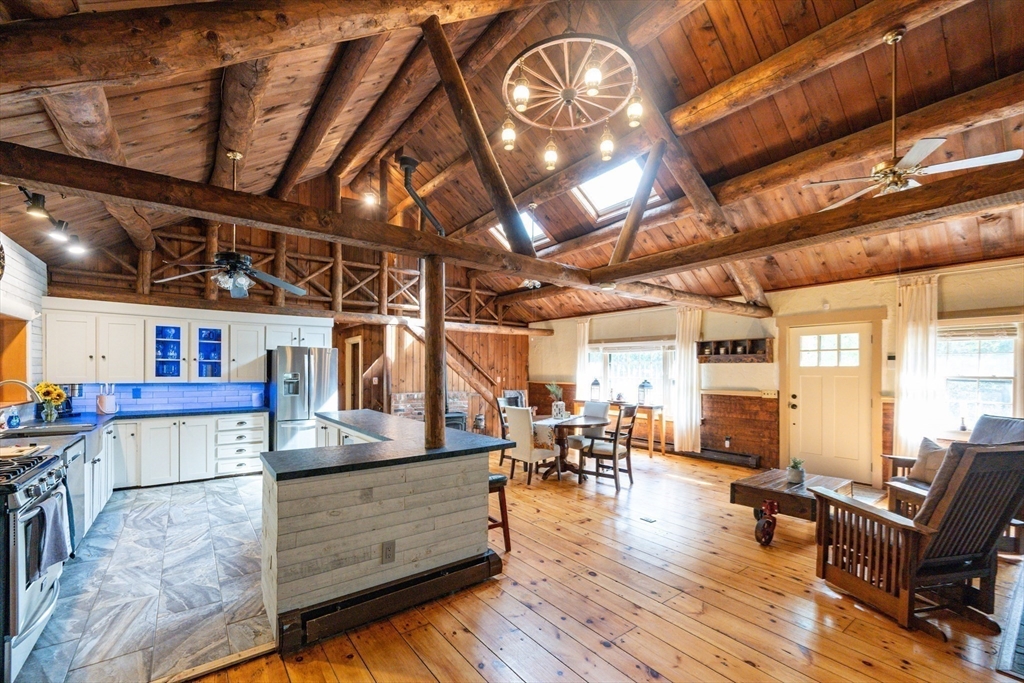 95 Howland Road Freetown, MA 02702 - Photo 17 of 33