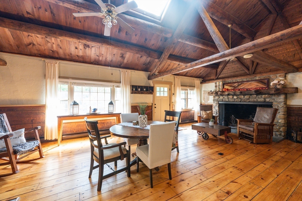 95 Howland Road Freetown, MA 02702 - Photo 9 of 33