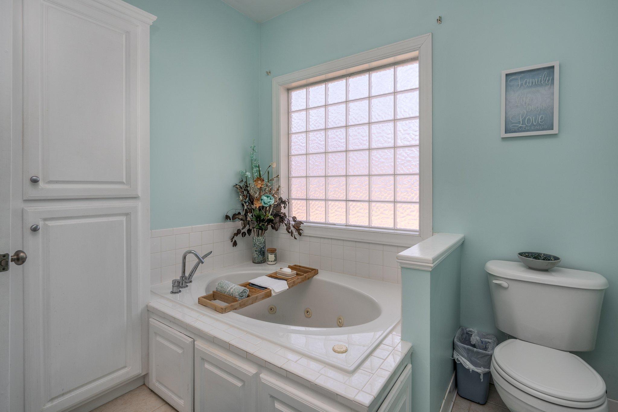 1703 Spring Pond Road Nashville, NC 27856 - Photo 11 of 37 011-1703SpringPondRoad-Nashville-NC-2785