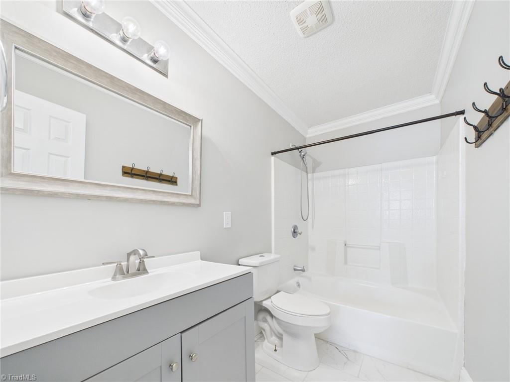 2126 Carlisle Way High Point, NC 27265 - Photo 20 of 28 Gallery Image 20