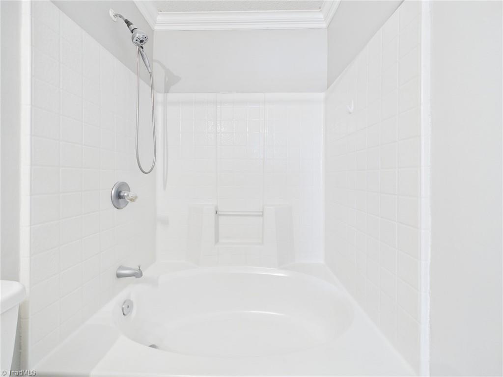 2126 Carlisle Way High Point, NC 27265 - Photo 21 of 28 Gallery Image 21