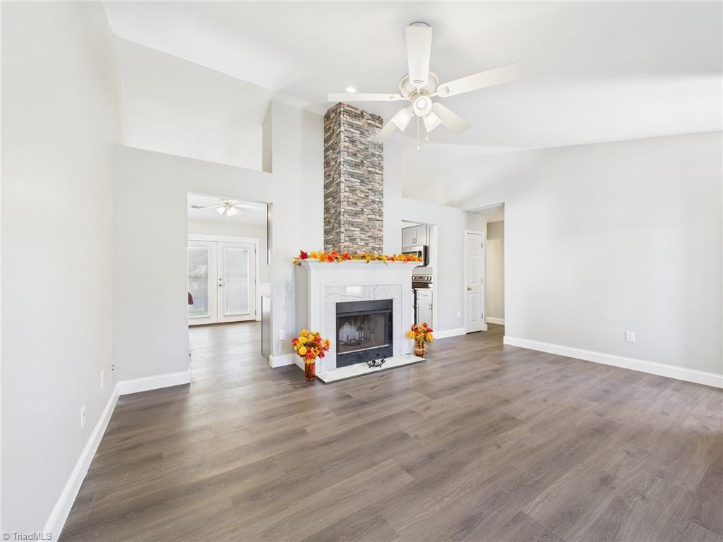 2126 Carlisle Way High Point, NC 27265 - Photo 6 of 28 Gallery Image 6