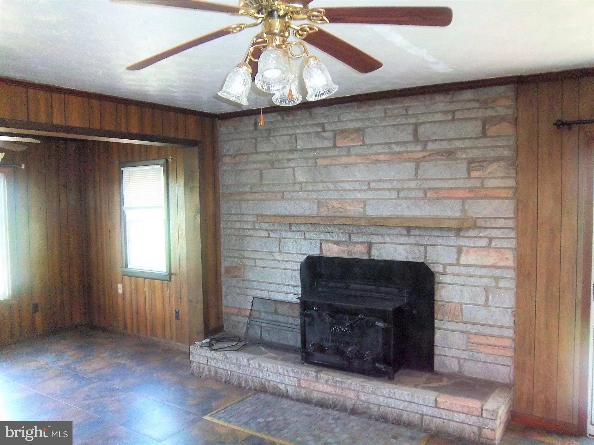 31650 Riva Ridge Road Doswell, VA 23047 - Photo 4 of 31 Large family room