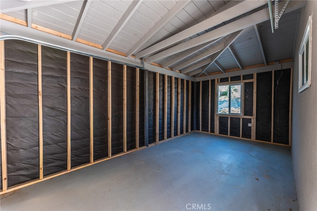 109 South Joyce Avenue Rialto, CA 92376 - Photo 23 of 40