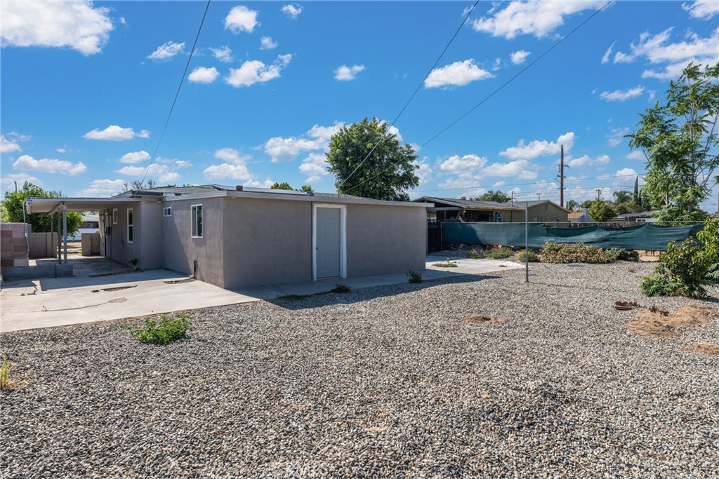 109 South Joyce Avenue Rialto, CA 92376 - Photo 36 of 40