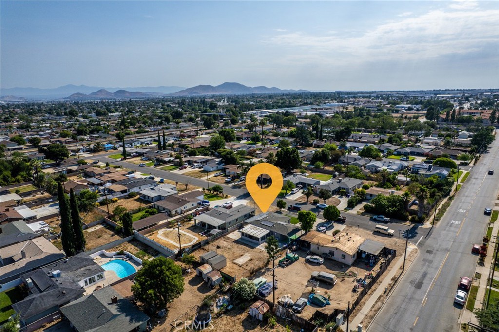 109 South Joyce Avenue Rialto, CA 92376 - Photo 39 of 40