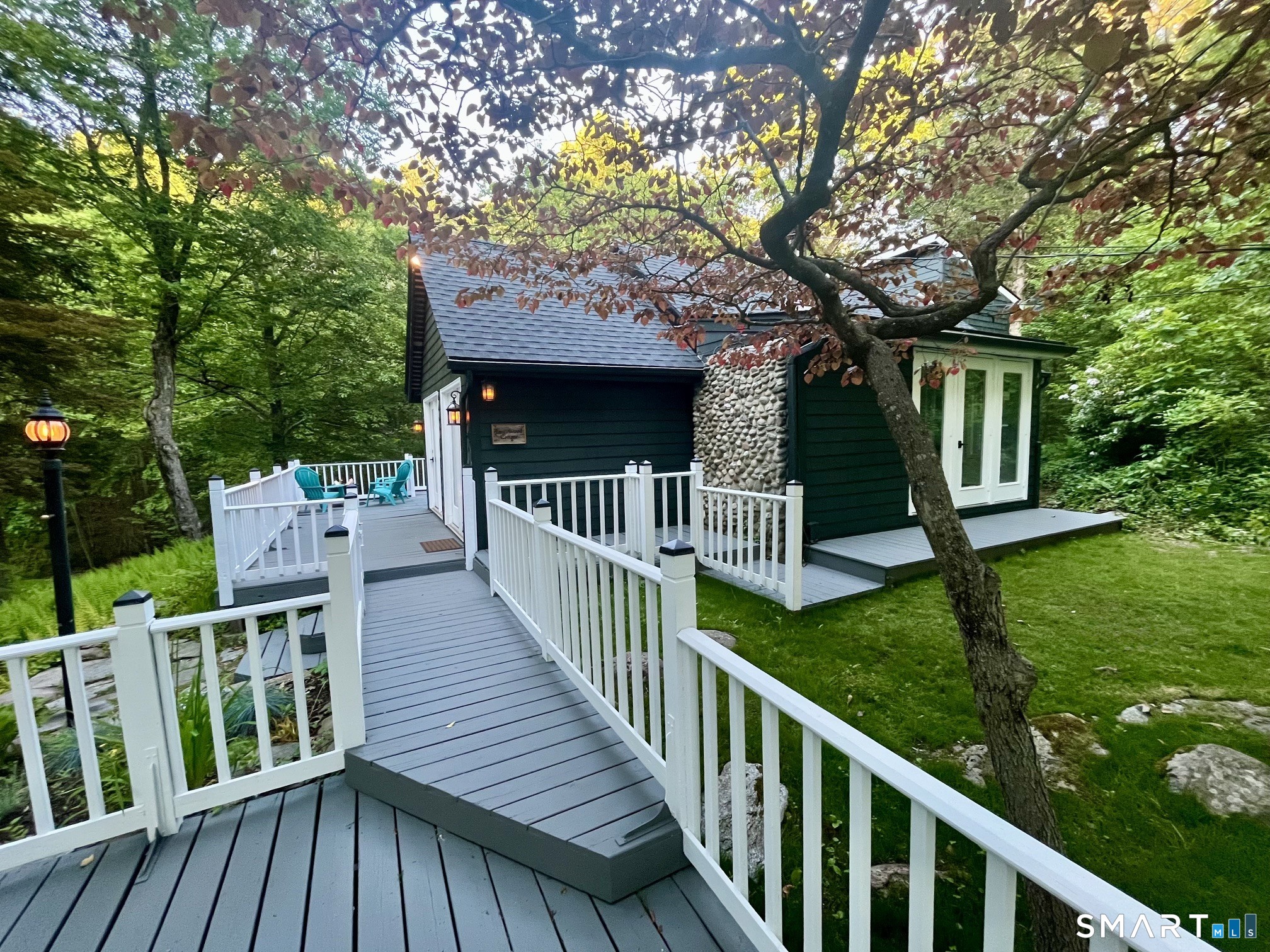 188 Bacon Road Roxbury, CT 06783 - Photo 2 of 5
