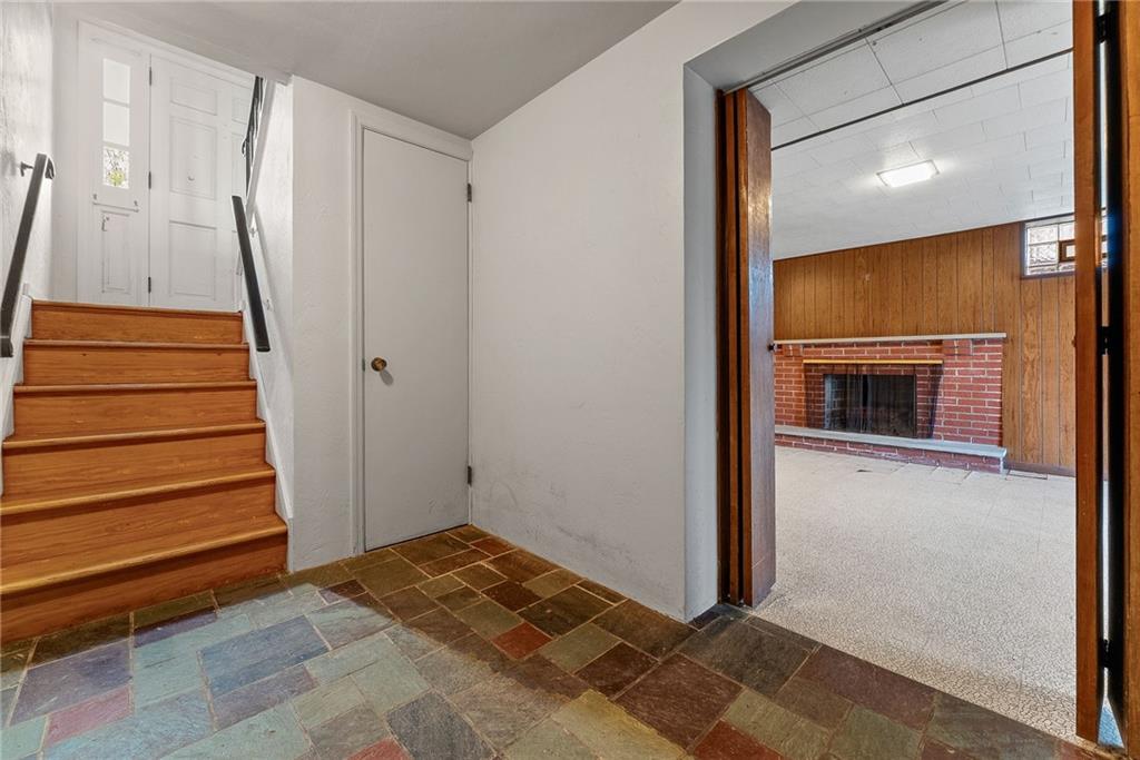 18 Rose Leaf Road Pittsburgh, PA 15220 - Photo 24 of 40 Lower level leading into game room