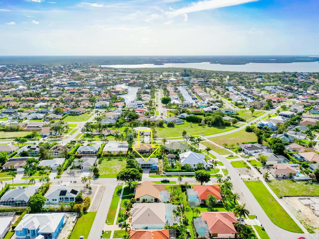 185 Delbrook Way Marco Island, FL 34145 - Photo 4 of 10 an aerial view of multiple house