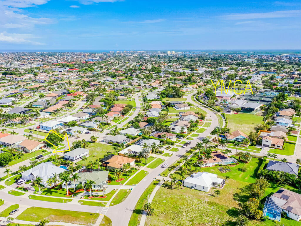 185 Delbrook Way Marco Island, FL 34145 - Photo 7 of 10