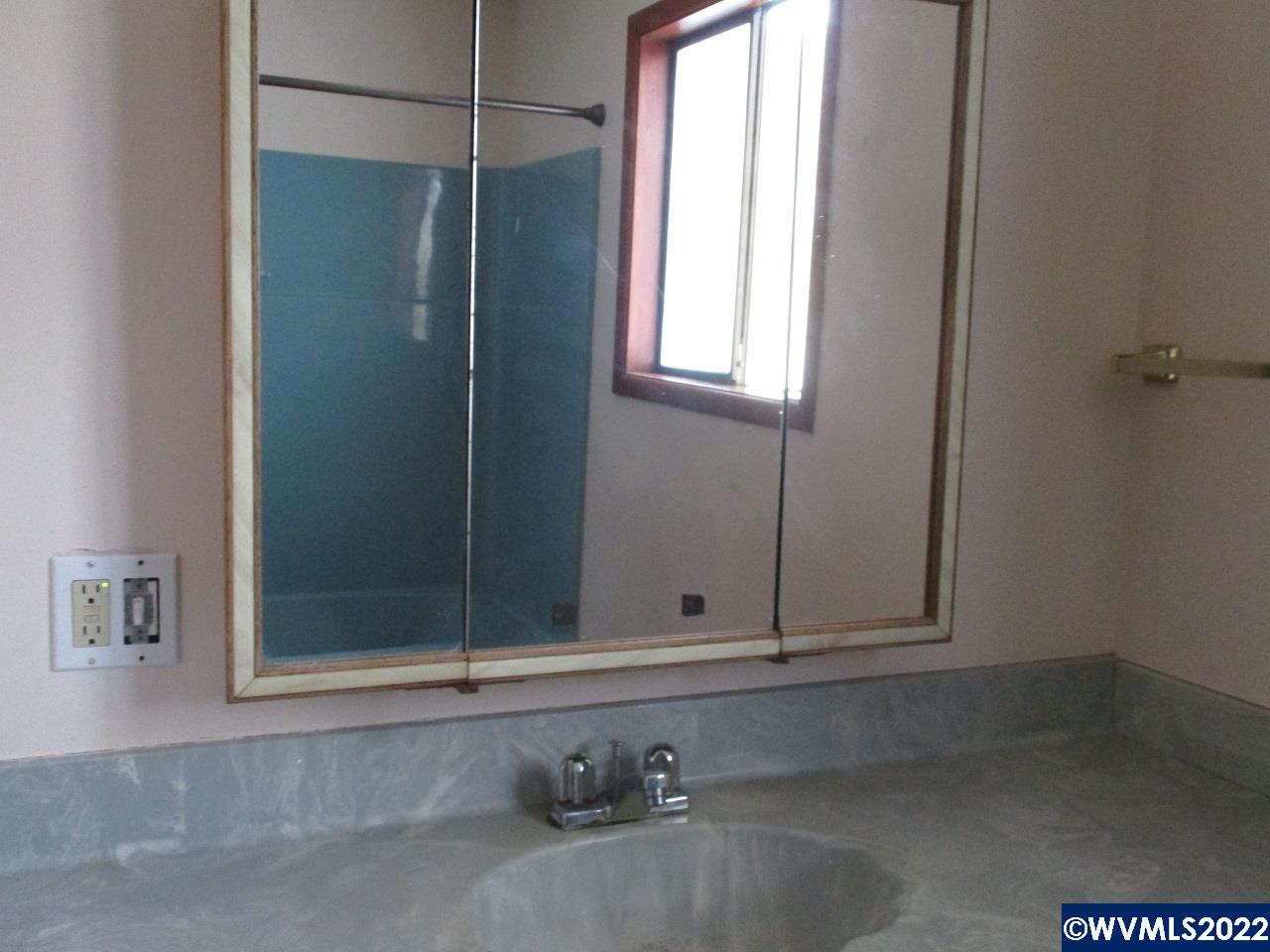 719 Southwest 4th Street Corvallis, OR 97333 - Photo 21 of 29