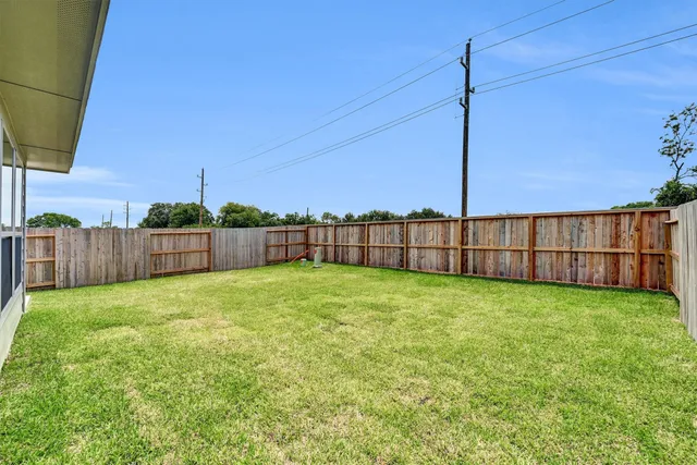 $338,990 | 305 Stone Placa Trail, Brookshire, TX 77423
