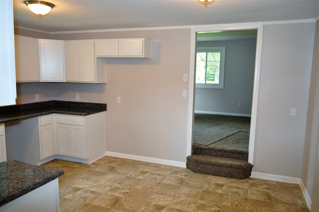 14389 North Bray Road Clio, MI 48420 - Photo 10 of 30 31392510-9.JPG