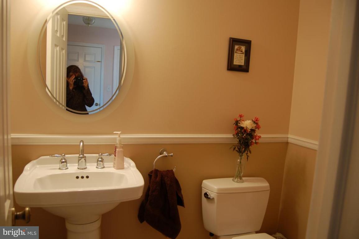 902 Rabbit Hill Road Lititz, PA 17543 - Photo 6 of 10
