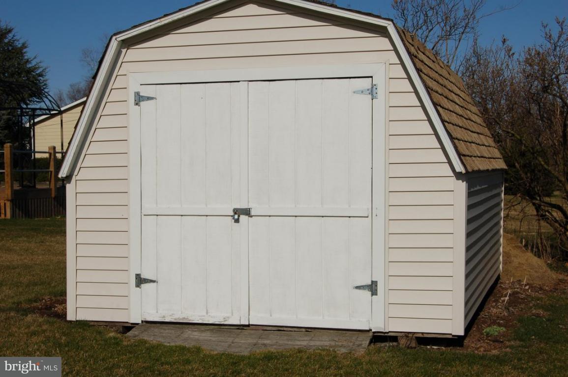 902 Rabbit Hill Road Lititz, PA 17543 - Photo 8 of 10