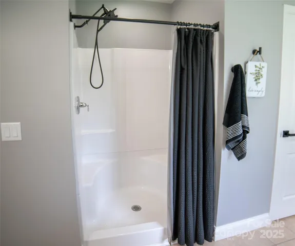 $475,000 | 5692 Marblestone Drive, Granite Falls, NC 28630