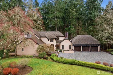 $3,188,000 | 13023 167th Avenue Northeast, Redmond, WA 98052