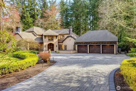 $3,188,000 | 13023 167th Avenue Northeast, Redmond, WA 98052