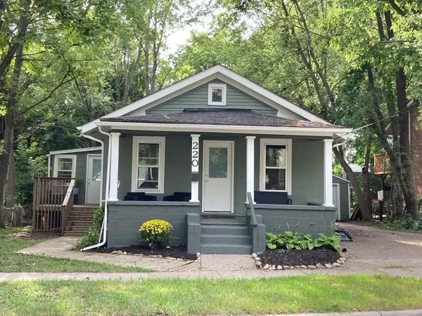 $495,000 | 220 South 7th Street, Ann Arbor, MI 48103