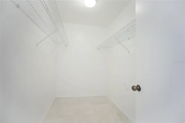 $4,500 | 988 Boulevard Of The Arts, Unit 115, Sarasota, FL 34236