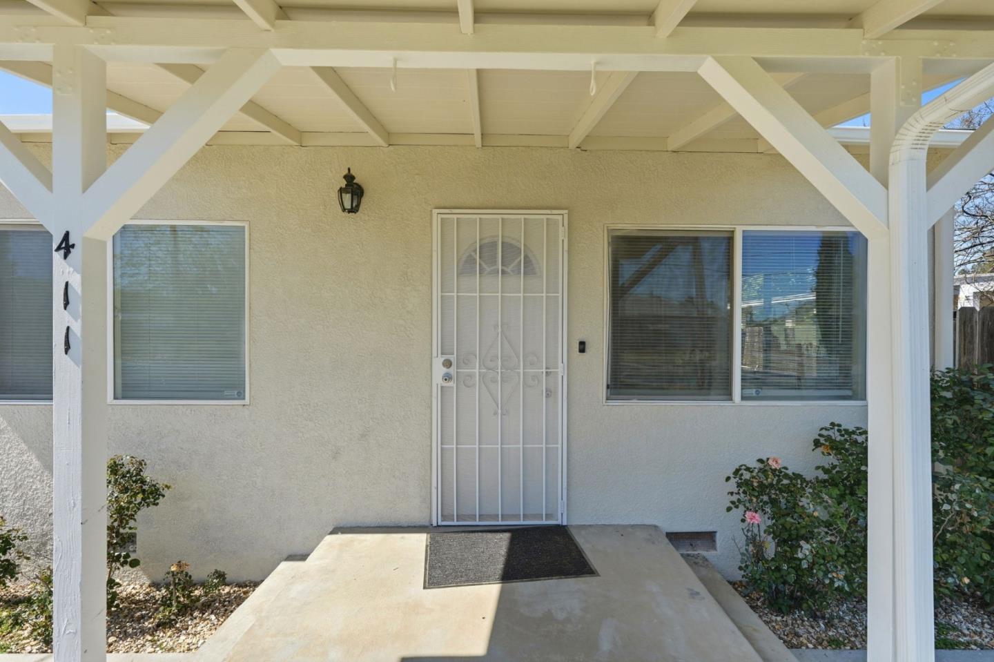 411 Bothun Road Turlock, CA 95380 - Photo 7 of 34