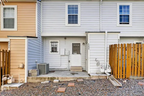 $330,000 | 6822 South Independence Street, Littleton, CO 80128