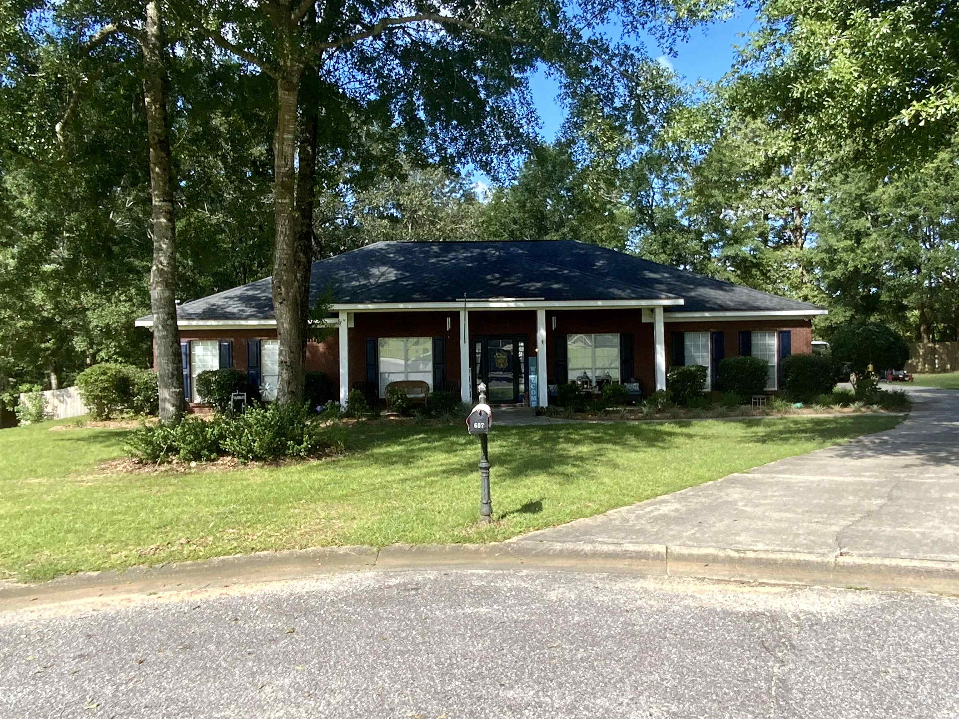607 Rachel Court Bay Minette, AL 36507 - Photo 1 of 27