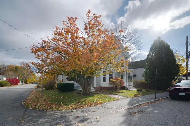 $640,000 | 48 Winter Street, Exeter, NH 03833