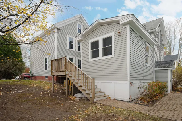 $640,000 | 48 Winter Street, Exeter, NH 03833