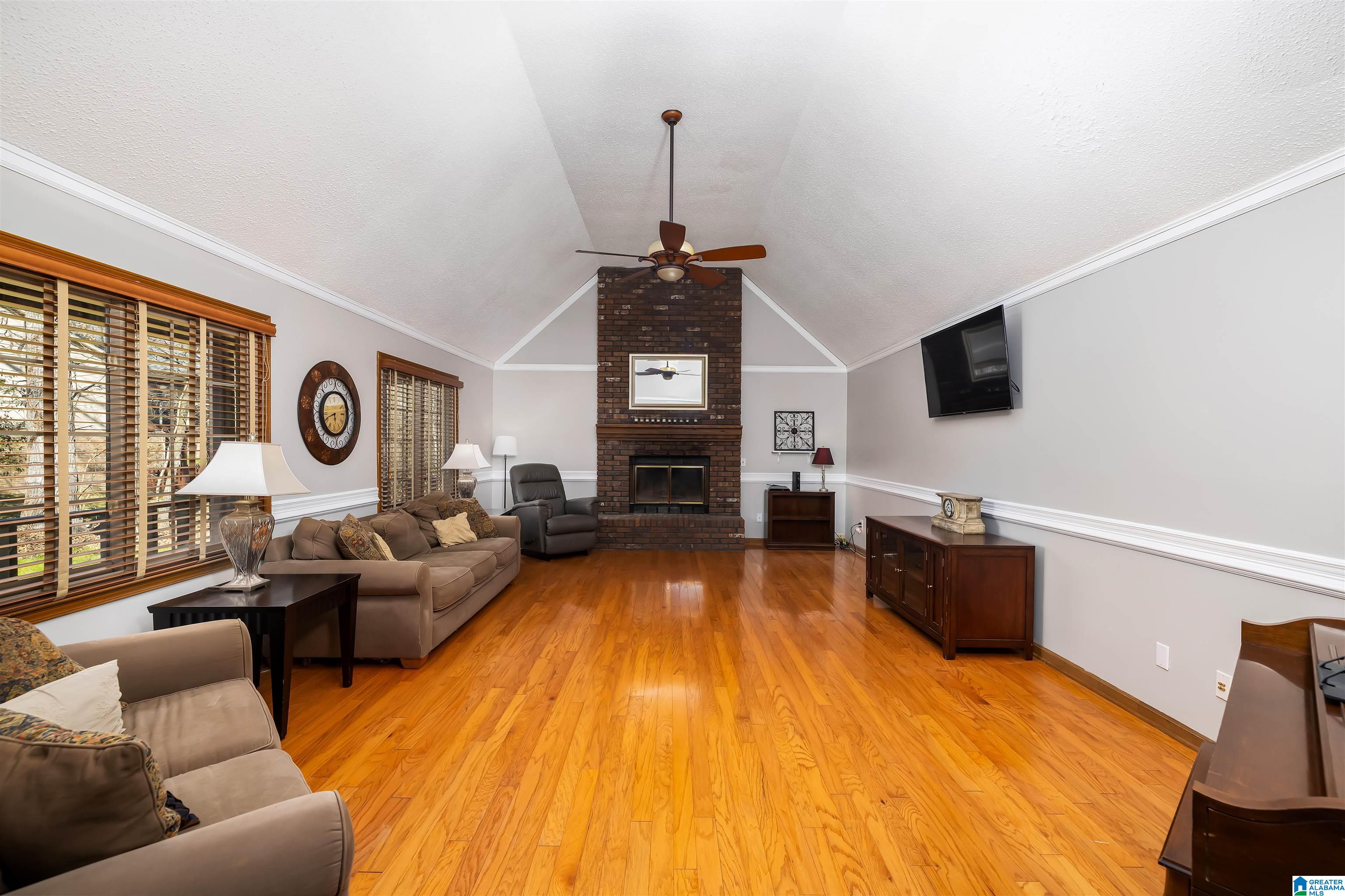 174 Willow Ridge Drive Pelham, AL 35124 - Photo 10 of 47