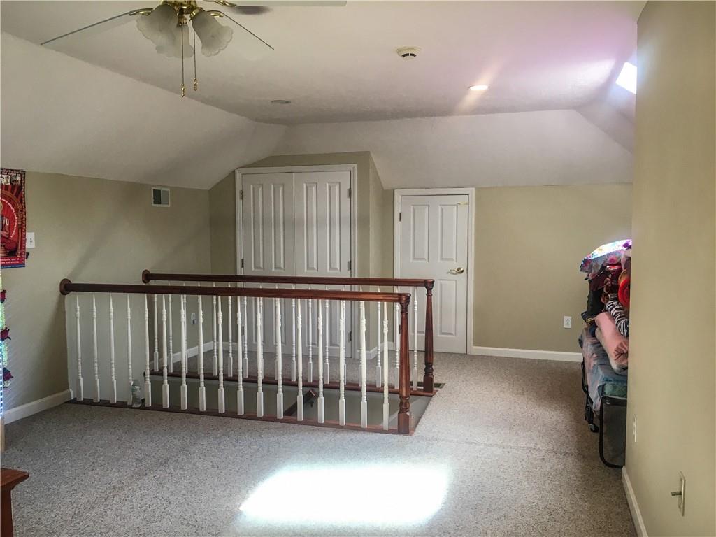 5076 Brownsville Road Pittsburgh, PA 15236 - Photo 36 of 50 a view of hallway with a window