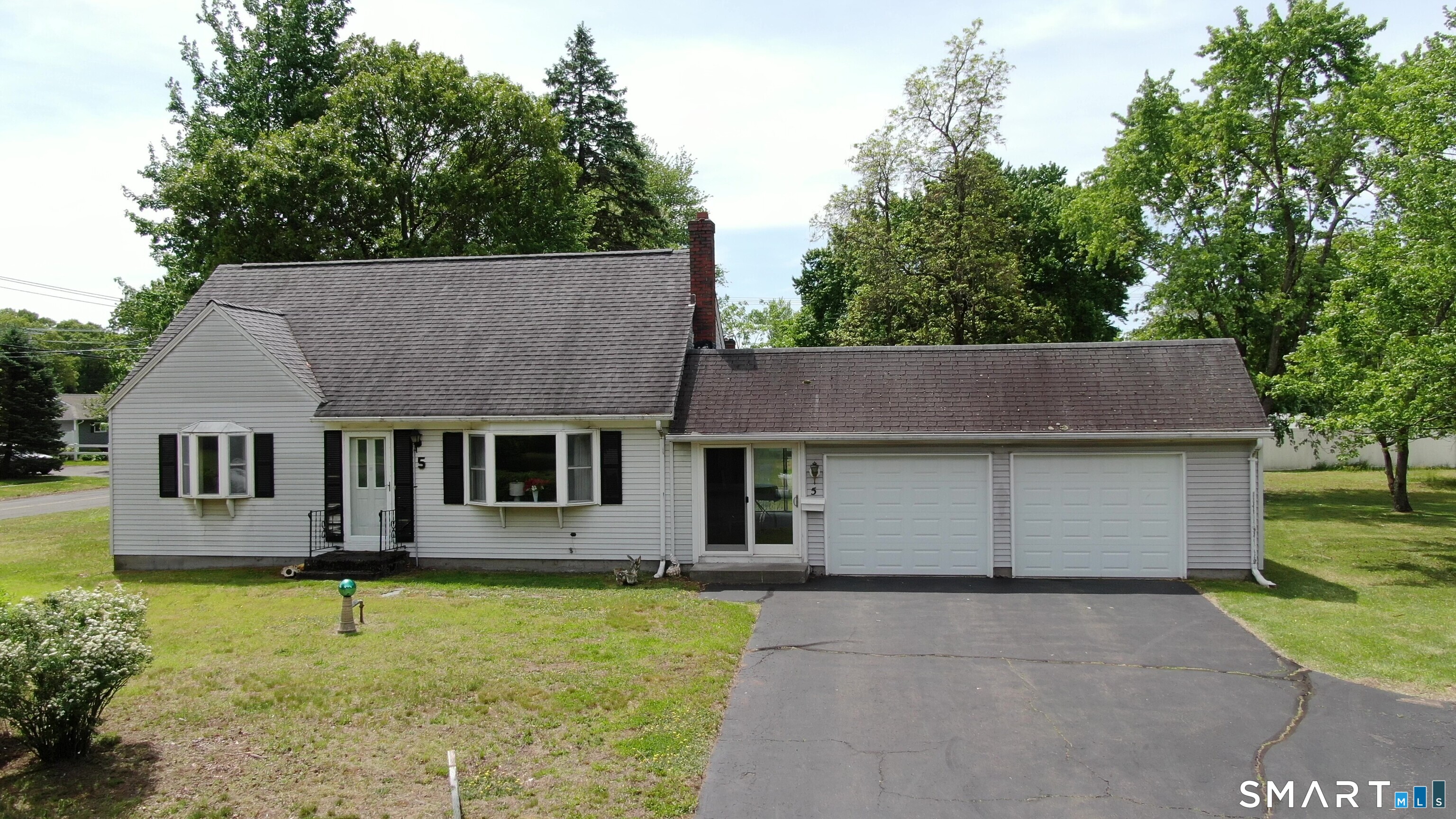5 Pershing Road Windsor Locks, CT 06096 - Photo 33 of 40