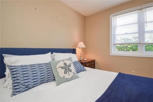 $2,500 | 70 Carroll Avenue, Unit 509, Newport, RI 02840