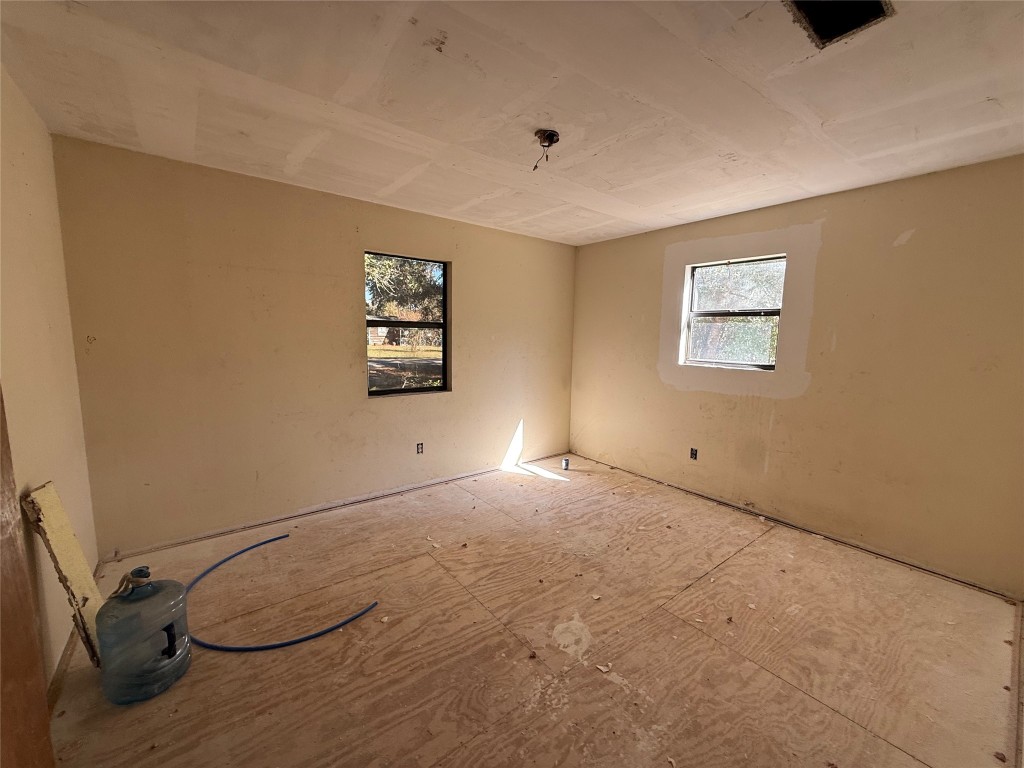 26457 Easy Street Magnolia, TX 77355 - Photo 10 of 15 a view of room and window