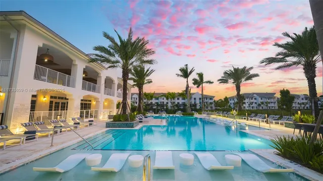 $2,155 | 4350 Peregrine Way Lake, Unit A3, Lake Worth, FL 33463