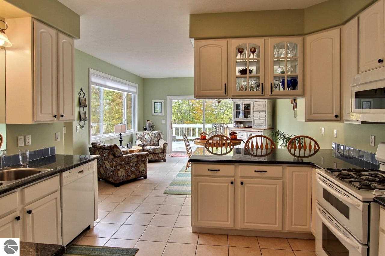 2822-2810 Devils Dive Road Traverse City, MI 49686 - Photo 11 of 44 1777643-10.JPG