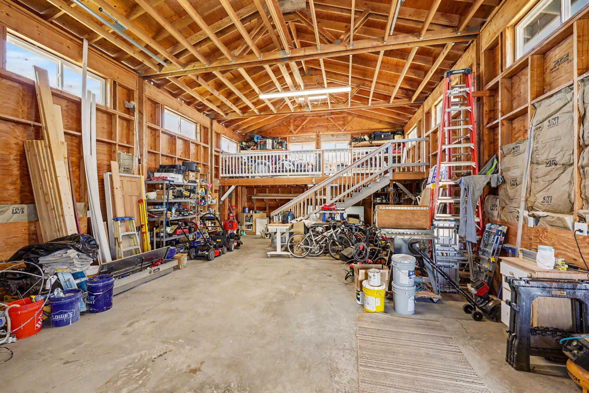 145 Highway 234 Eagle Point, OR 97524 - Photo 37 of 43 a view of a room with gym equipment