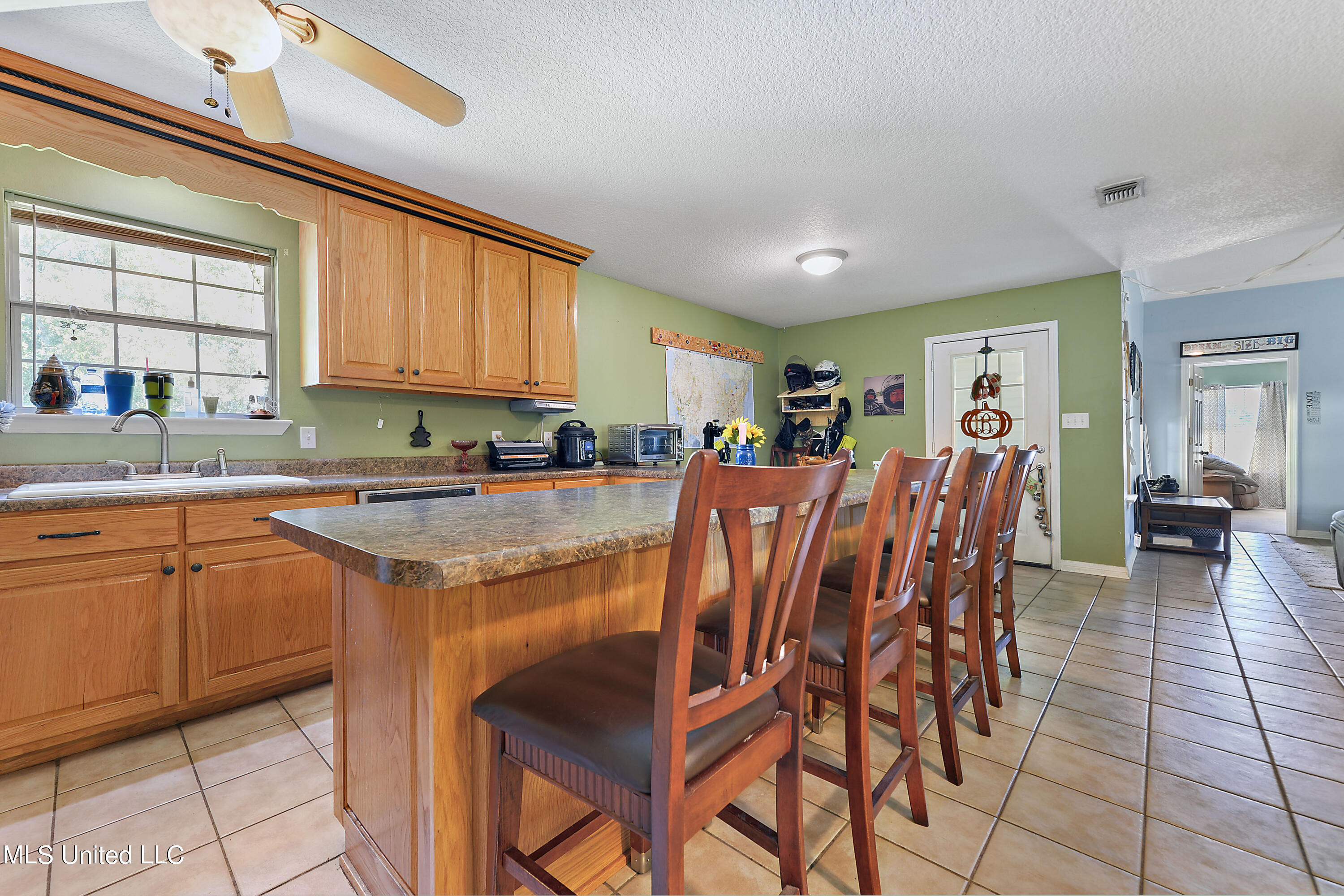 15380 Russell Road Gulfport, MS 39503 - Photo 13 of 26 Russell property (9)