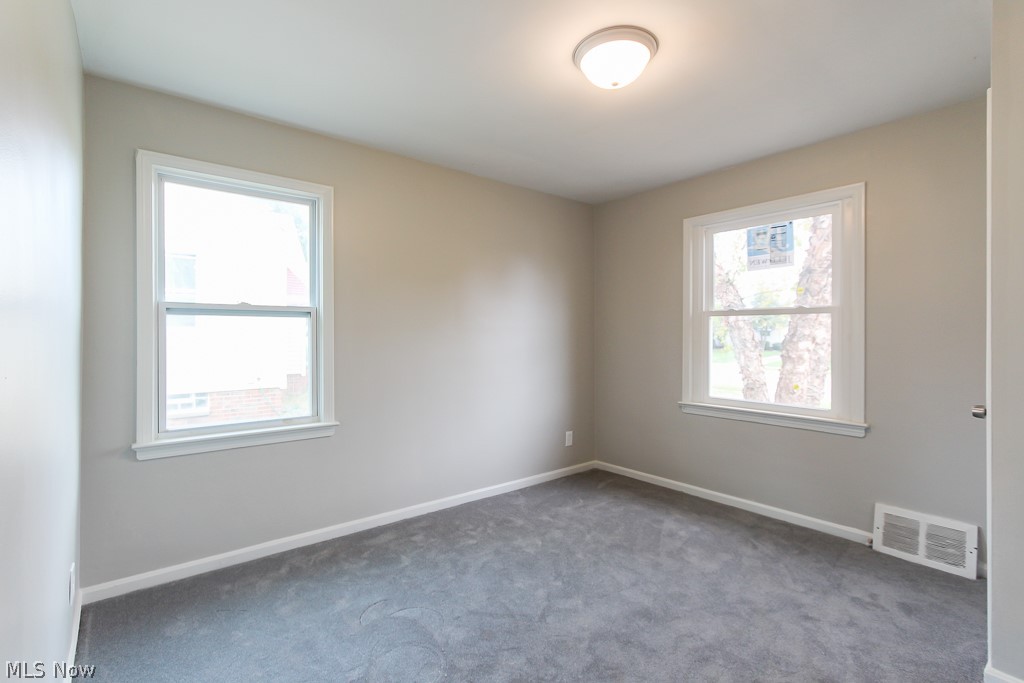 6212 Dunham Road Maple Heights, OH 44137 - Photo 19 of 34