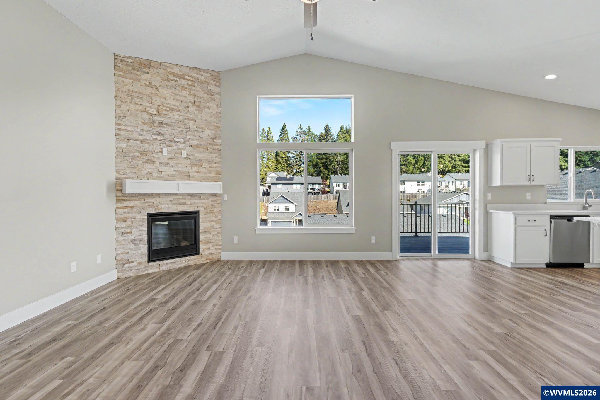 5650 Jeremy Vly Road Southeast Salem, OR 97306 - Photo 10 of 45