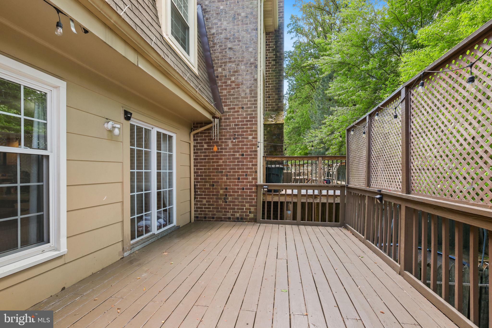 7344 Greentree Road Bethesda, MD 20817 - Photo 10 of 33