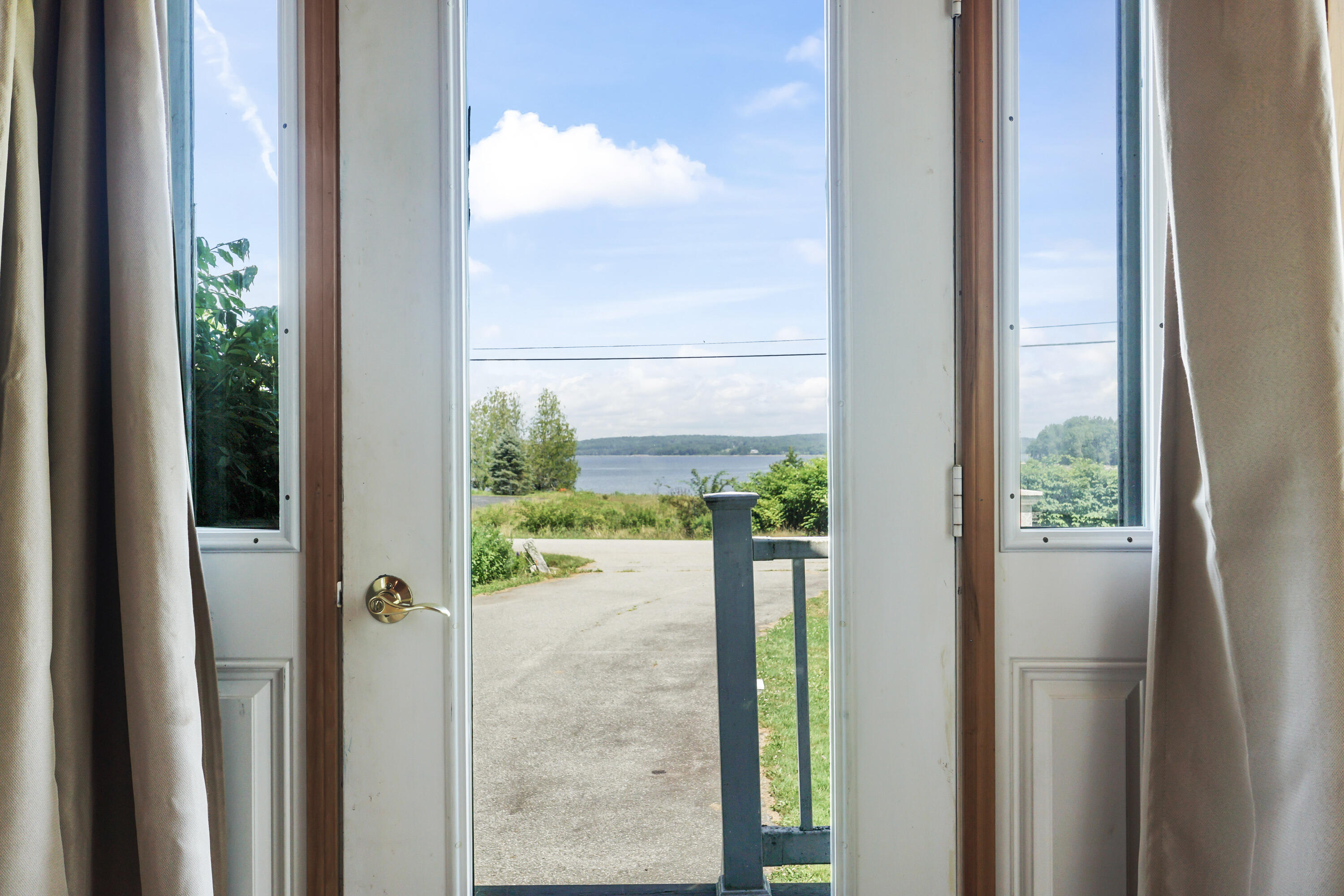 620 Back Cove Waldoboro, ME 04572 - Photo 9 of 76 620 Back Cove_108