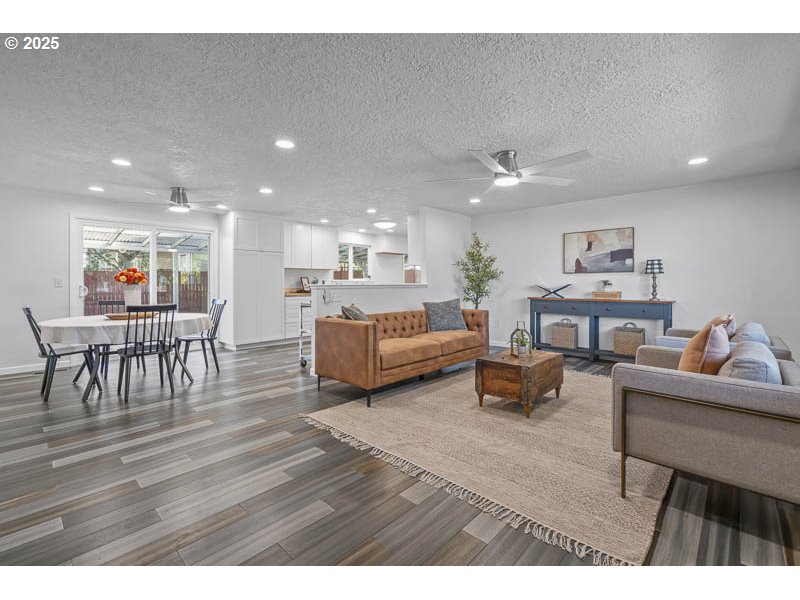 611 Northeast Bockes Loop Sheridan, OR 97378 - Photo 8 of 36 a living room with furniture and kitchen view