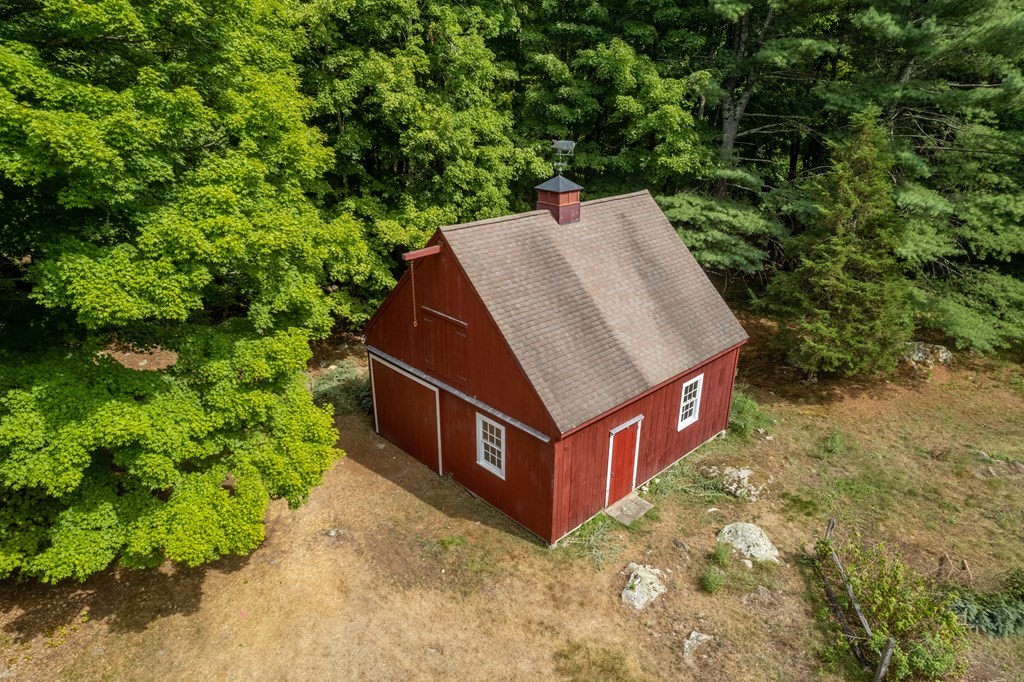 28 Farm Road Sherborn, MA 01770 - Photo 28 of 37